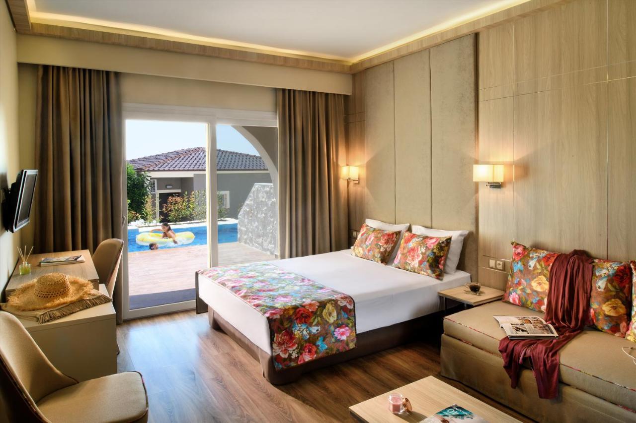 Alexandra Beach Spa Resort Potos Cameră foto